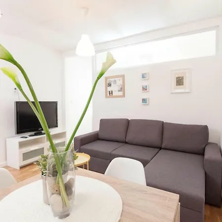 Mikula Apartament Makarska