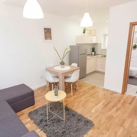 Mikula Apartment *