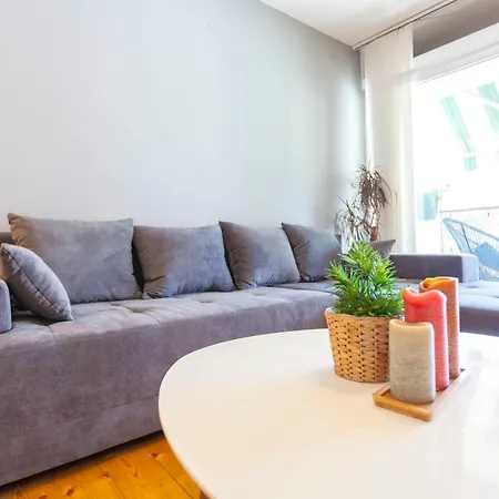 Mikula Apartament Makarska