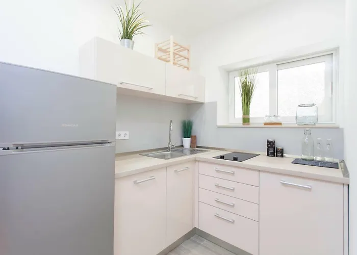 Mikula Appartamento Makarska