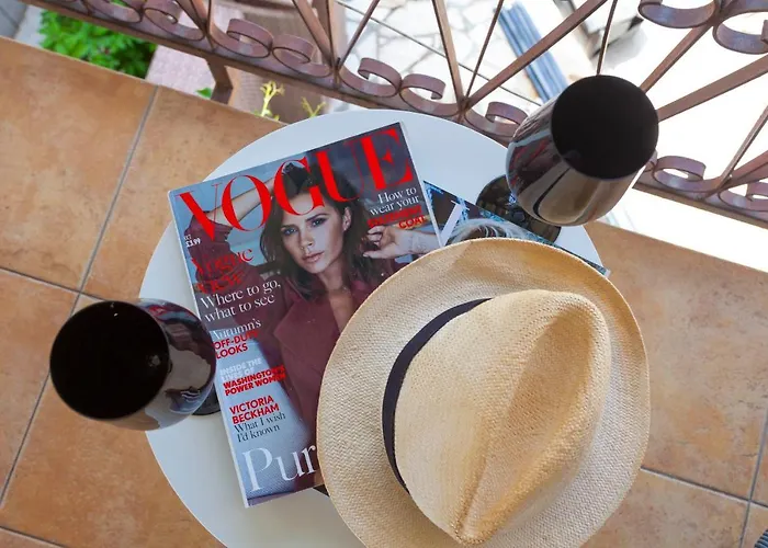 Mikula Daire Makarska